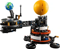 LEGO Technic La planète Terre et la Lune en orbite 42179