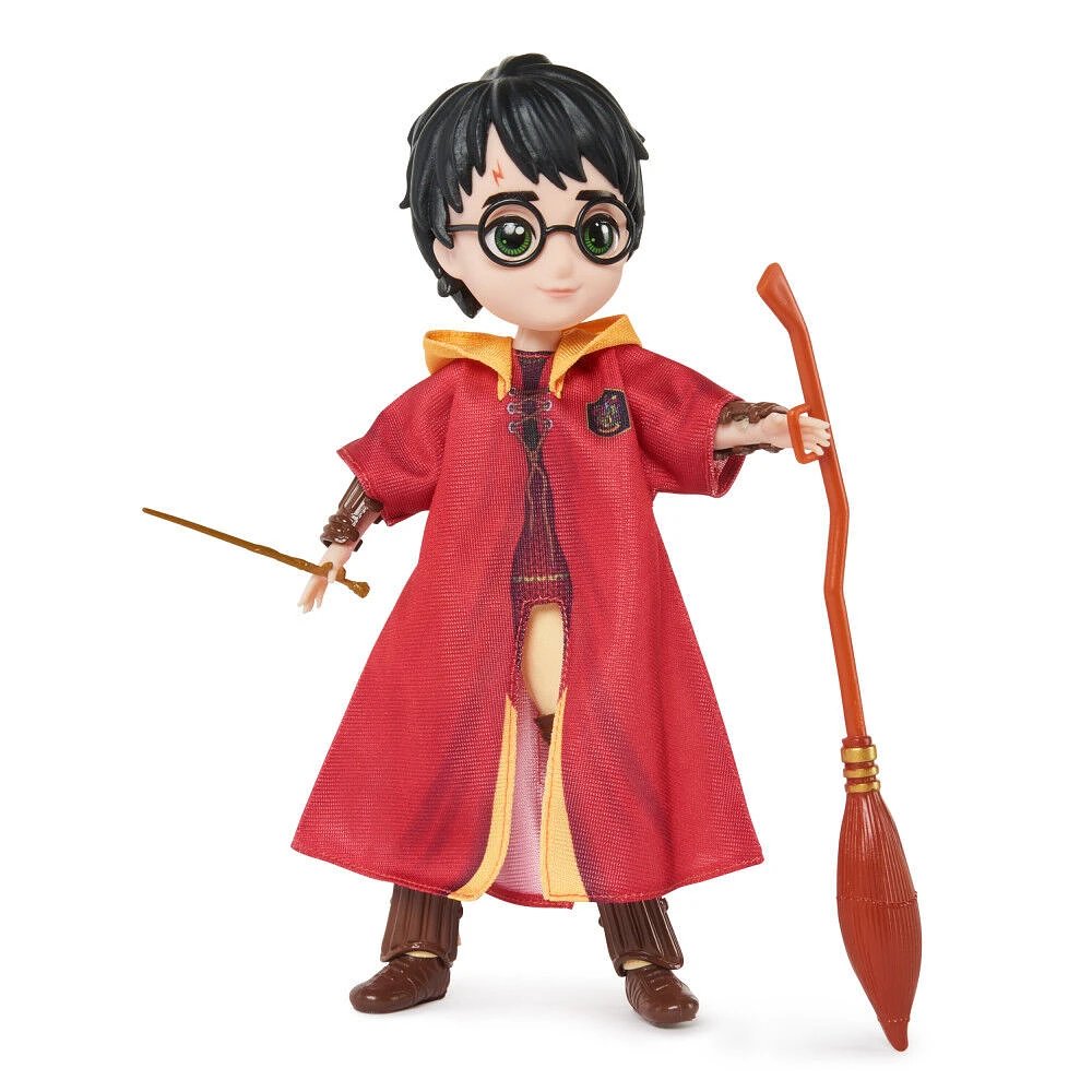 Wizarding World Harry Potter, 8-inch Harry Potter Quidditch Doll Gift Set with Robe and 9 Doll Accessories, 11 Pieces