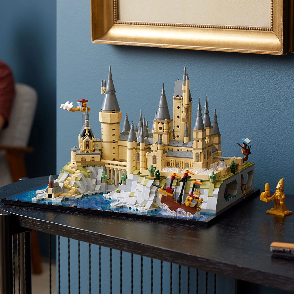 LEGO Harry Potter Le château et les terrains de Poudlard 76419 Ensemble de construction (2 660 pièces)