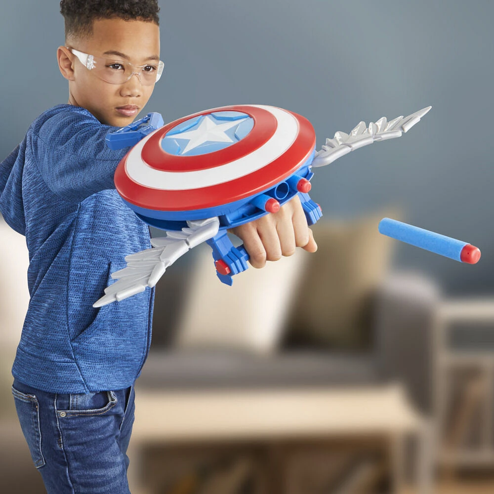 Marvel Studios Captain America Brave New World, NERF Blaster Skyshot, bouclier pour déguisement