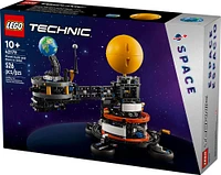 LEGO Technic La planète Terre et la Lune en orbite 42179