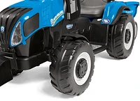 Peg-Perego New Holland T8 Tractor with Trailer