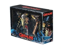 Gremlins - 7" Scale Action Figure - Christmas Carol Winter Scene