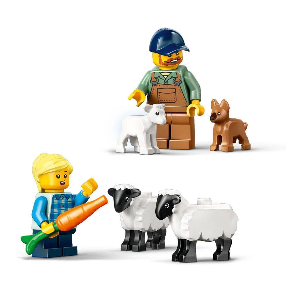 LEGO City Le tracteur agricole rouge avec remorque et moutons, ensemble de jeu pour les enfants de 4 ans et plus 60461