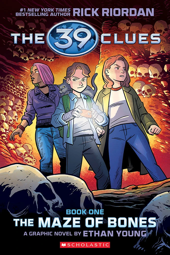 39 Clues: The Maze of Bones: A Graphic Novel (39 Clues Graphic Novel #1) - Édition anglaise