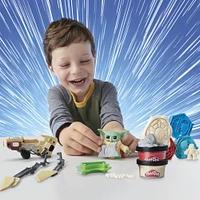 Play-Doh STAR WARS: THE MANDALORIAN Launching Speeder Playset