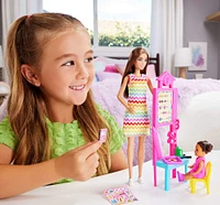 Barbie Poupée Enseignante, brunette, tout-petit et accessoires