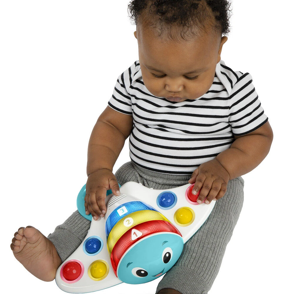 Baby Einstein Ocean Explorer - Pop and Explore Stingray Popper Toy