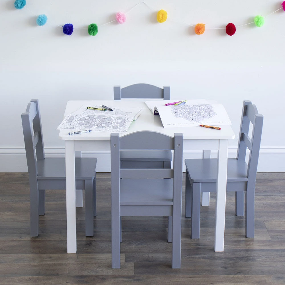 Ensemble de table et de chaises de Humble Crew