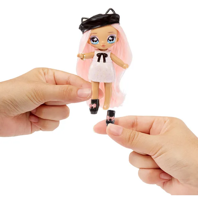 Na! Na! Na! Surprise Teens Fashion Doll – Carmen Linda, 11 Soft Fabric  Doll, Chihuahua Inspired