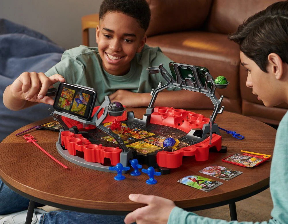 Bakugan Battle Arena avec Special Attack Dragonoid exclusif, figurine articulée personnalisable rotative