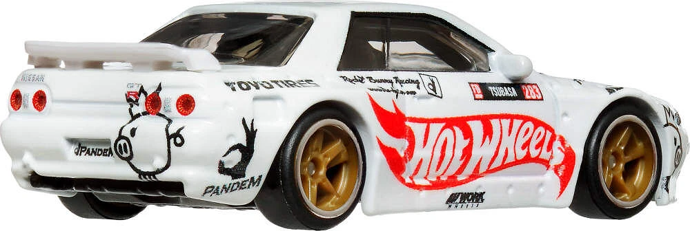 Hot Wheels Premium Car Culture Modern Classics Nissan Skyline GT-R (R32) Pandem 1:64 Scale Vehicle