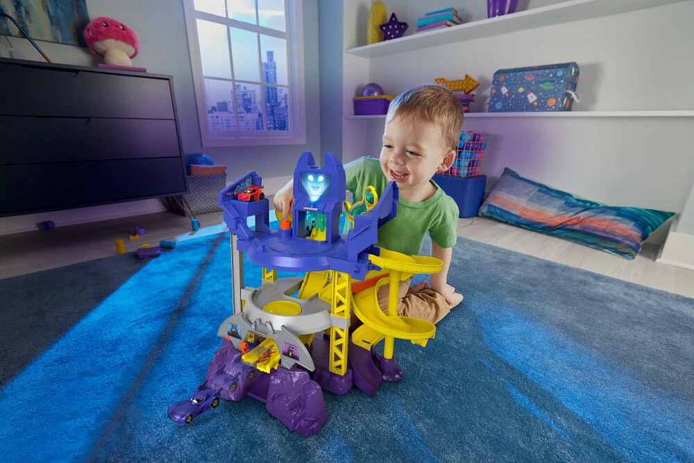 Fisher-Price - DC Batwheels - Batcave Lancement et Course, 2 véh.