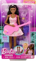 Barbie Carrières 65 anniversaire Vedette Pop et 10 accessoires