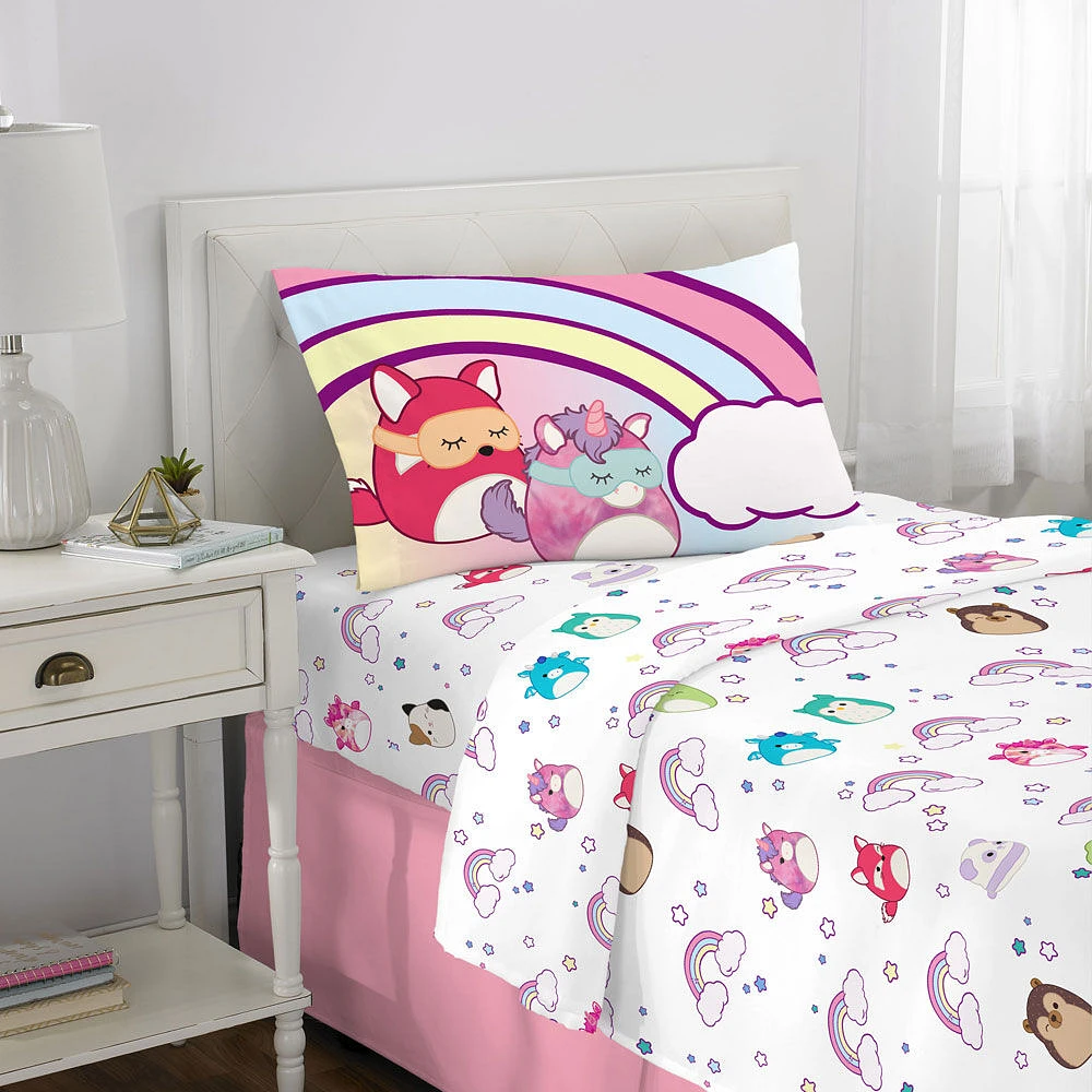 Squishmallows "Squeeze Together" Twin Sheet Set