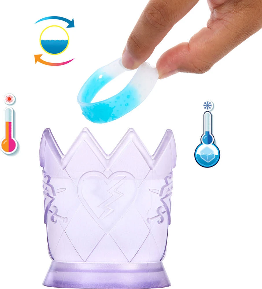 Poupée Princesse Chloe Charmant, fille de Cendrillon et coffret de jeu Descendants: The Rise of Red de Disney de Mattel, Le Livre de Sortilèges, mélangez pour surprendre