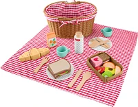 Fisher-Price Wooden Picnic Basket & Food Pretend Play Set for Preschool Kids, 31 Wood Pieces