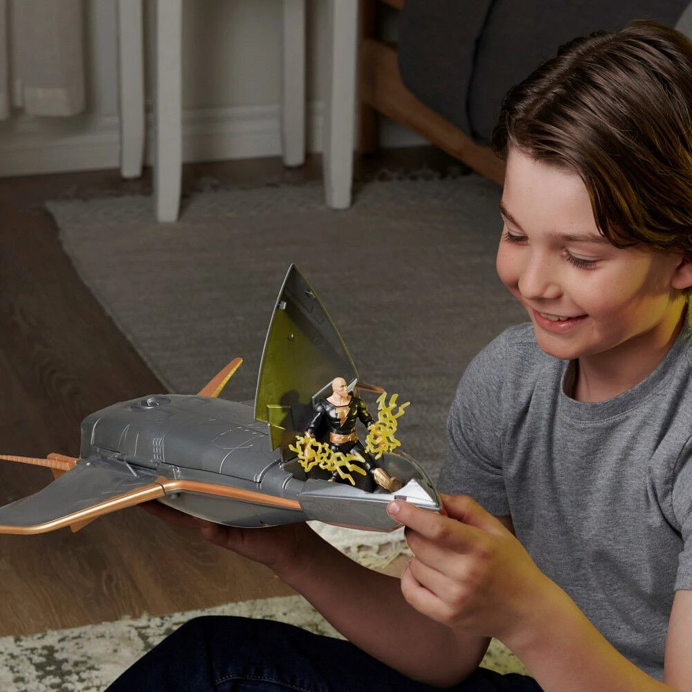 DC Comics, Vaisseau Hawk Cruiser Patrol, comprend des figurines articulées Black Adam et Hawkman, plus de 40 cm de large, Première Édition