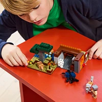 LEGO Minecraft L'expédition dans la mine du tatou Ensemble de jeu avec figurine de jeu vidéo 21269