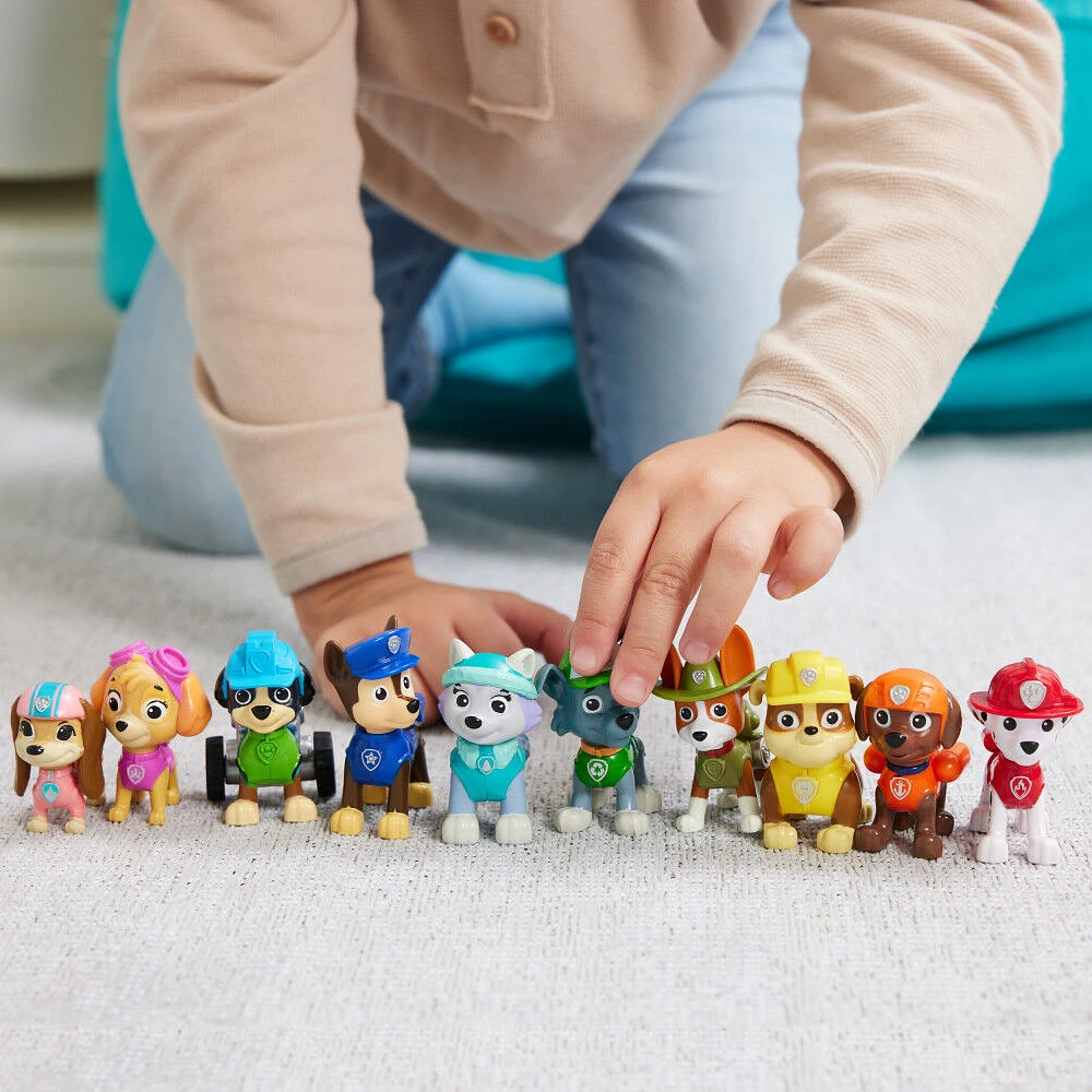 PAW Patrol, 10e anniversaire, Coffret cadeau de 10 figurines articulées de toute la Pat'Patrouille au complet à collectionner