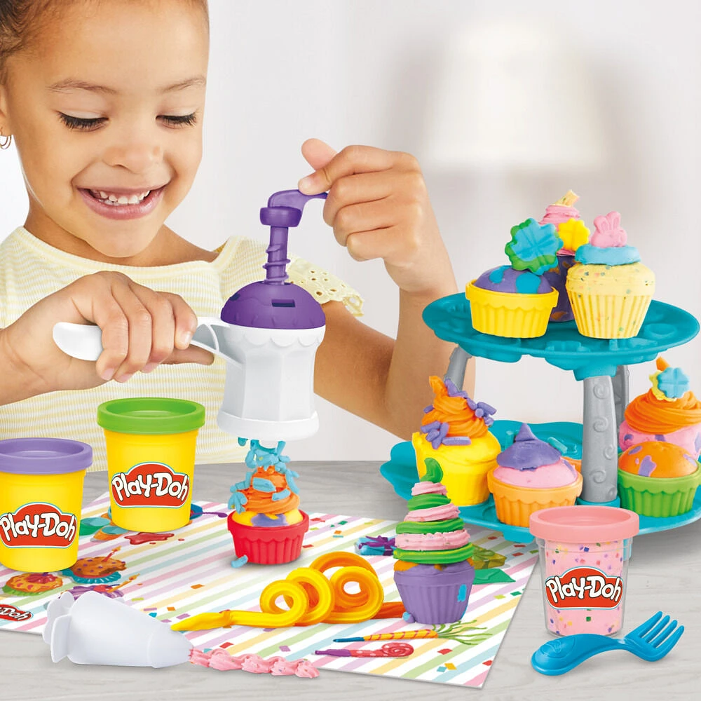 Play-Doh Cupcake Tower Playset - R Exclusive