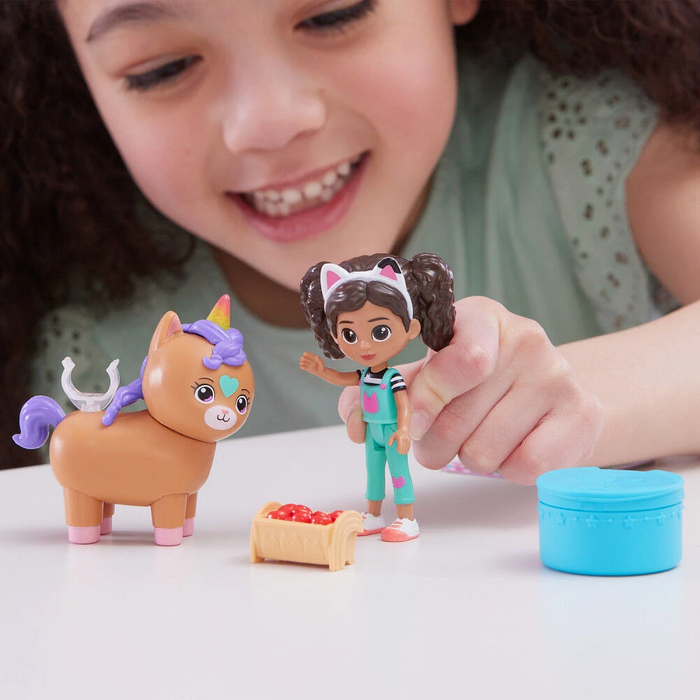 Gabby's Dollhouse, Gabby Girl and Kico the Kittycorn Toy Figures Pack, with Accessories and Surprise Kids Toys