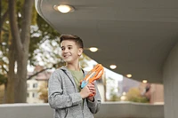 Nerf Super Soaker DinoSquad, blaster à eau Raptor-Surge actionné par la détente