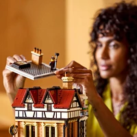 LEGO Icons La bâtisse Tudor Ensemble de construction de modèle réduit Décoration de bureau à domicile pour adultes 10350