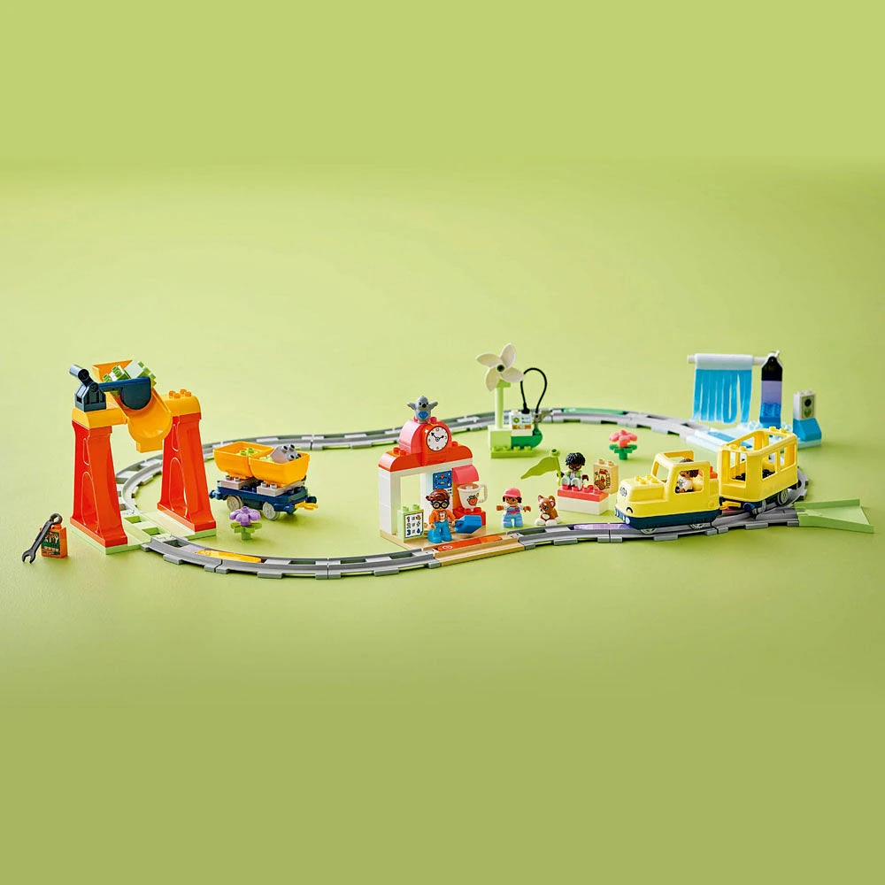 Ensemble de train pour tout-petits, jouet de construction créative LEGO DUPLO Le grand train communautaire interactif 10428