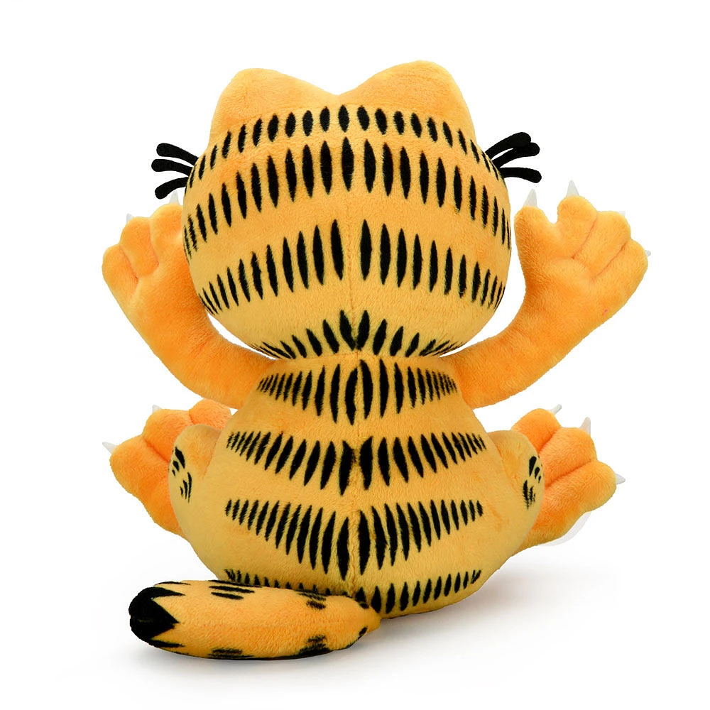 GARFIELD - 8" SUCTION CUP PLUSH - GARFIELD 8" SUCTION CUP PLUSH RELAXED