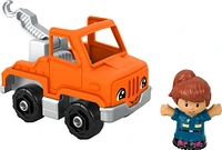 Fisher-Price Little People Help and Go Tow Truck and Figure Set for Toddlers, 2 Pieces