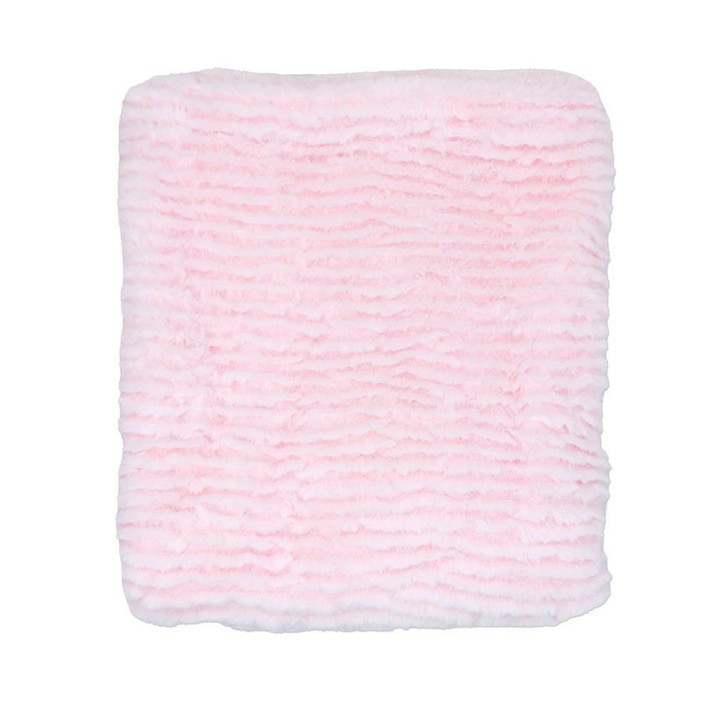 Baby Mode Signature Ridged Plush Blanket