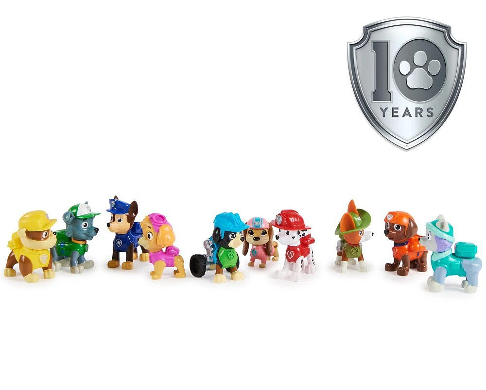 PAW Patrol, 10e anniversaire, Coffret cadeau de 10 figurines articulées de toute la Pat'Patrouille au complet à collectionner