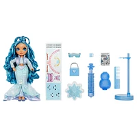 Rainbow High Winter Wonderland Skyler - poupée-mannequin bleue de 11 po (28 cm)