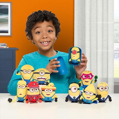 Illumination Minions Moi, Moche et Méchant 4 Mini Capsule Stylisée en Peluche