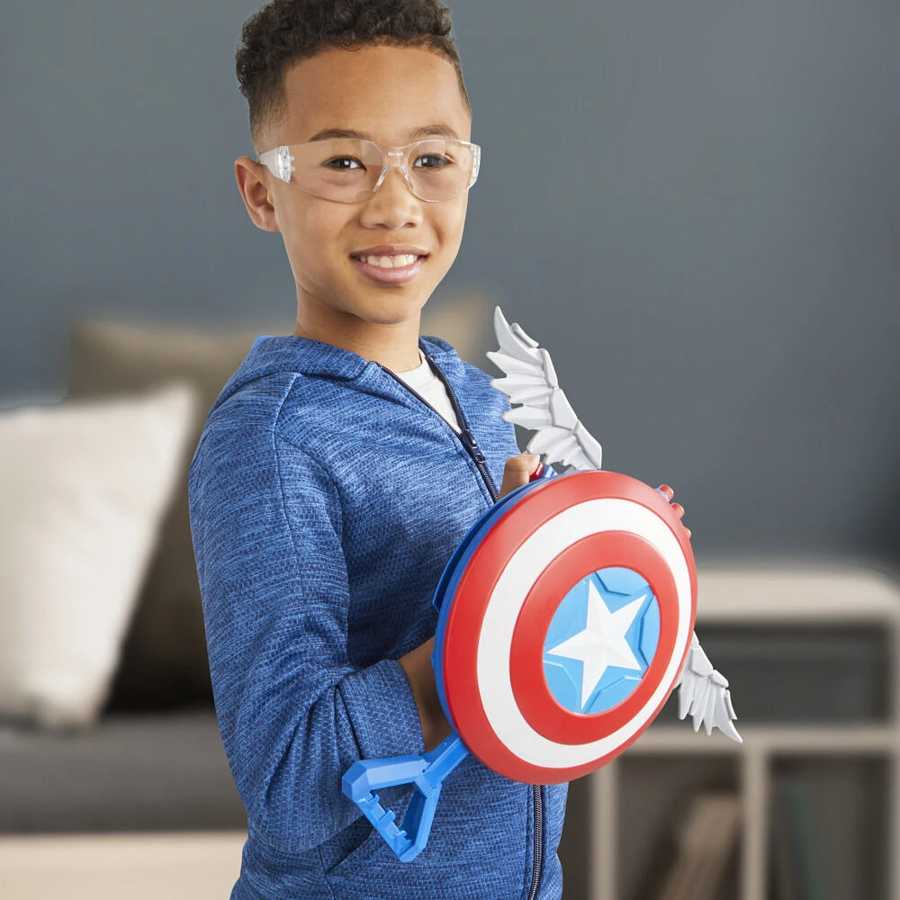 Marvel Studios Captain America Brave New World, NERF Blaster Skyshot, bouclier pour déguisement