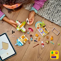 LEGO Friends La valise créative de plage et de voyage, Jouet à construire, Ensemble de jeu de simulation pour jeu de rôle 42672