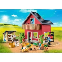 Playmobil - Farmhouse with Outdoor Area