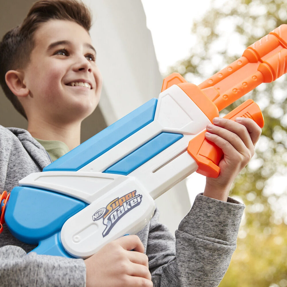 Nerf Super Soaker Twister Water Blaster, 2 Twisting Streams of Water