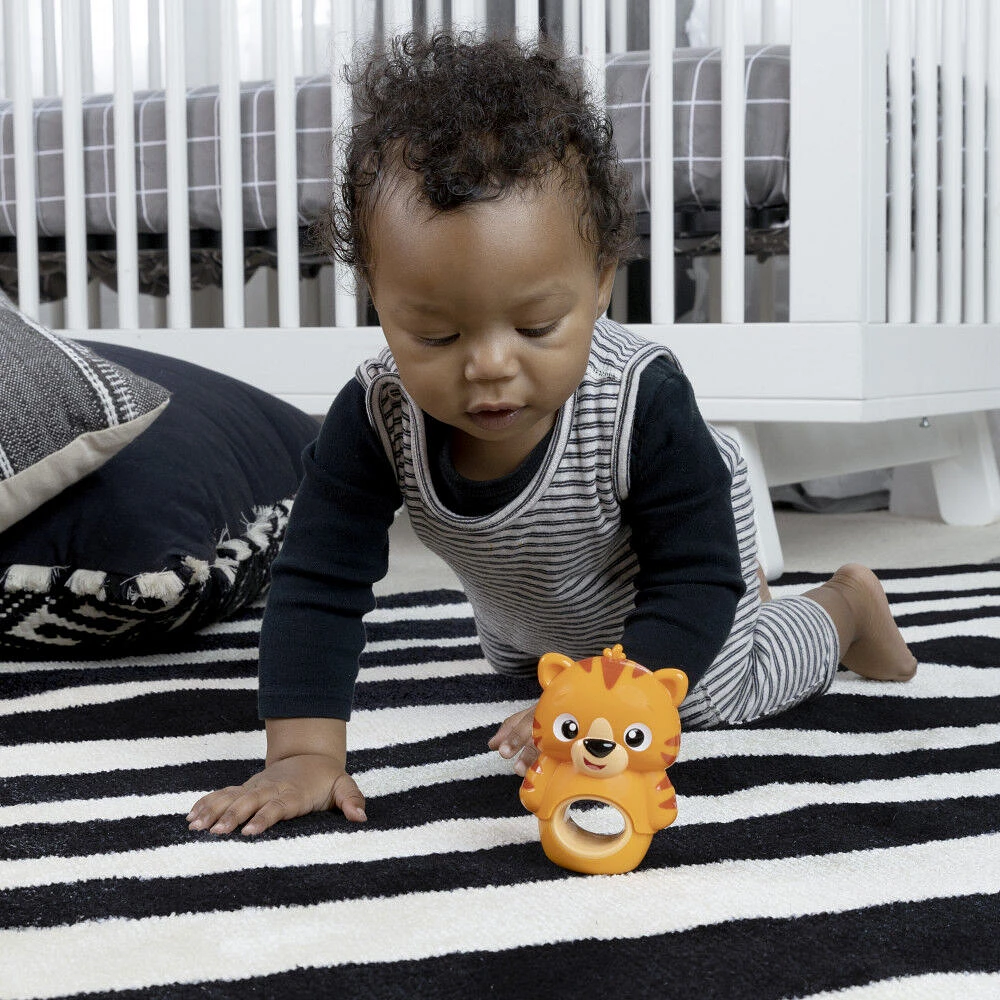 Jouet de dentition de Baby Einstein Teethe & Wobble Tinker