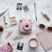 Fujifilm Instax Mini 11 Camera - Blush Pink