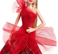 Barbie Joyeux Noël 2024 Poupée Barbie blonde emblématique portant une robe à carreaux, cadeau collector pour les fêtes, avec emballage de présentation