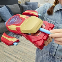 Marvel Avengers Iron Man Blaster Arc, blaster de déguisement avec 3 fléchettes NERF