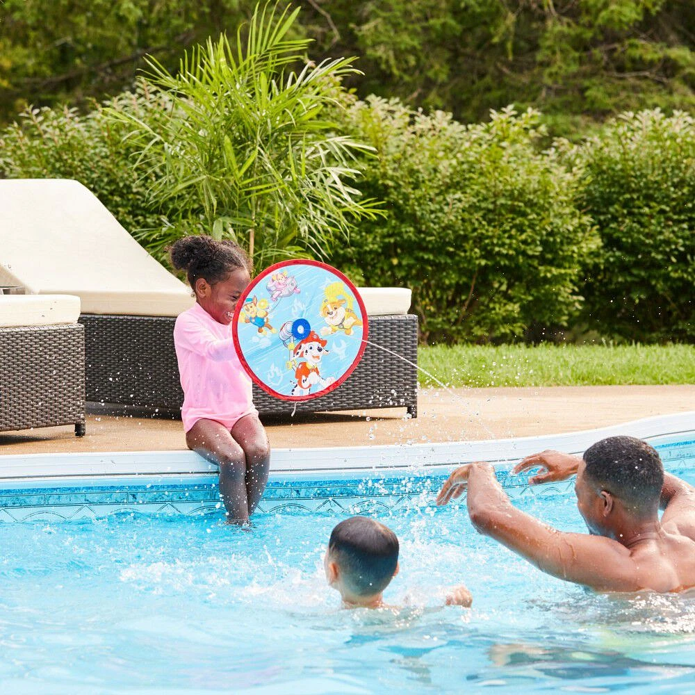 Swimways, Pat'Patrouille, Aqua Shield Blaster, accessoires et jouets de piscine pour enfants, accessoires de fête et jouets aquatiques Pat'Patrouille