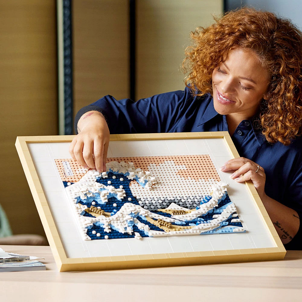 LEGO Art Hokusai - The Great Wave 31208 Building Kit; Japanese Wall Decor or Hobby Gift for Art Lovers and Adults (1,810 Pieces)