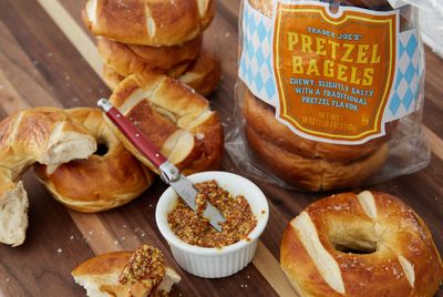 Pretzel Bagels