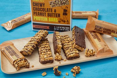 Chewy Chocolate & Peanut Butter Protein Bars