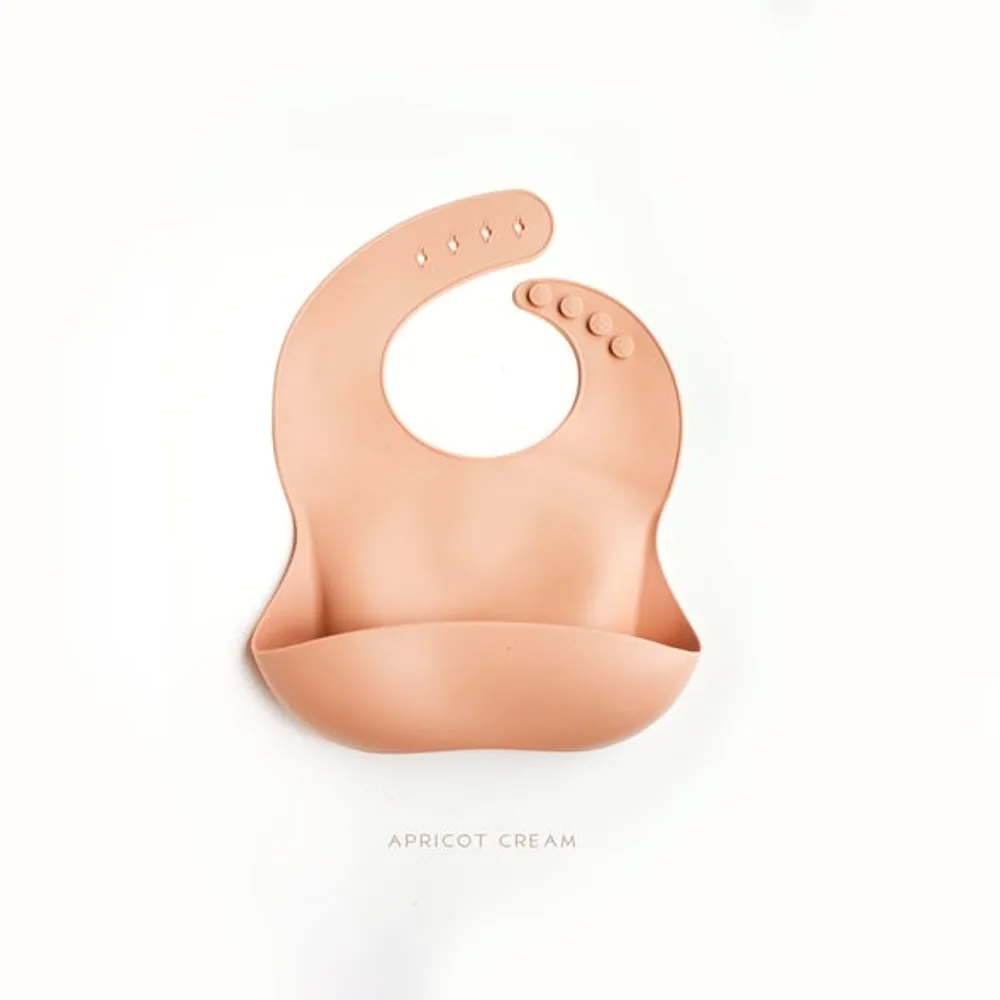 Silicone Feeding Bib in Apricot Cream