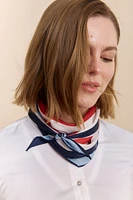 Foulard multi-motifs