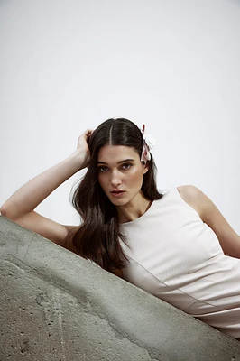 Barrette à cheveux avec nœud fleuri